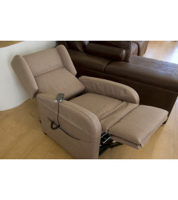 Sillon relax motorizado con sistema Power Lift